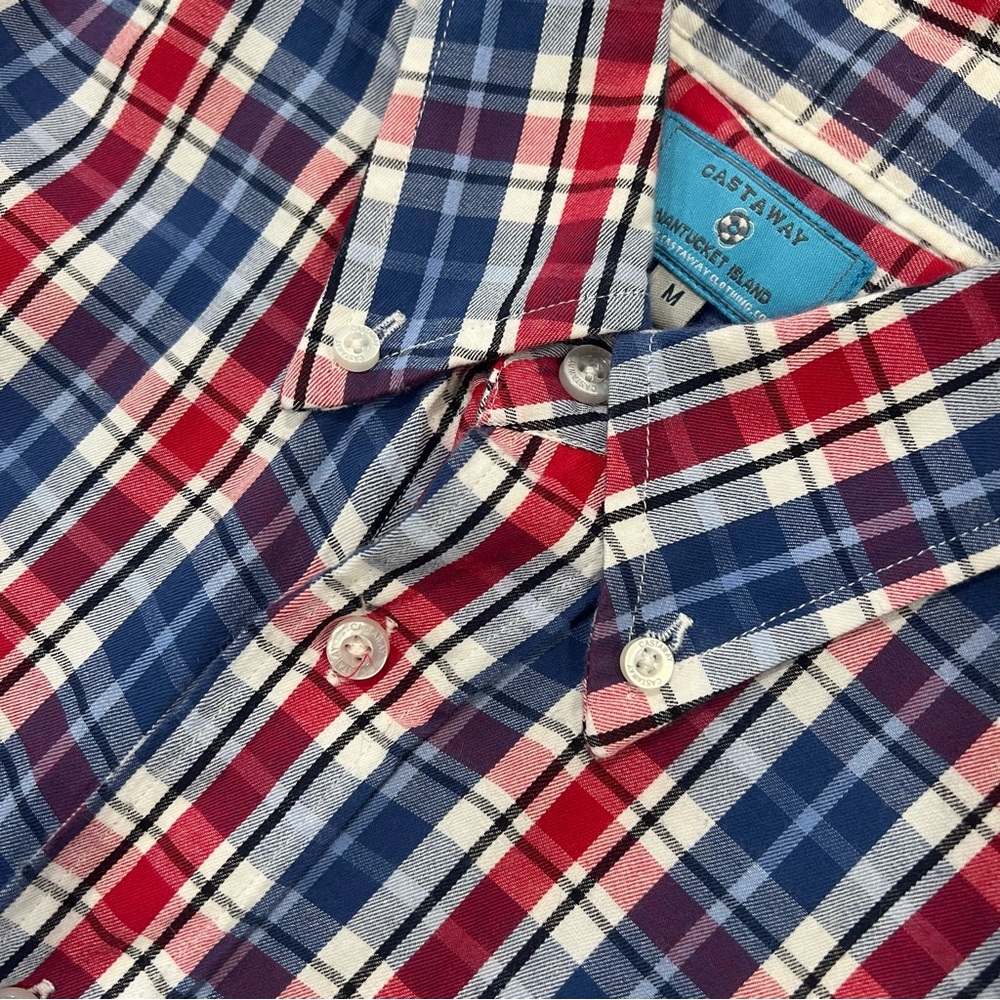 Castaway Nantucket Island Red/Blue Plaid Long-Sleeve Button-Up Shirt Medium